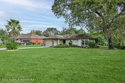 4th image of 1192 Tyler Ave