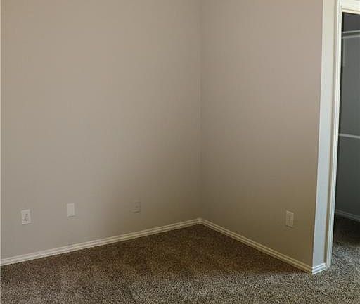 4th image of 722 Bethany Lake Blvd