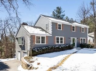 20 Woodhaven Dr, Andover, MA 01810