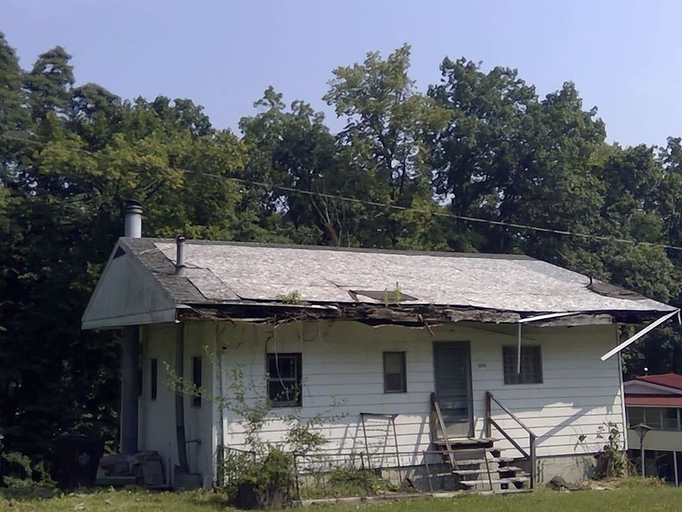 1st image of 1800 W Fox Lake Rd
