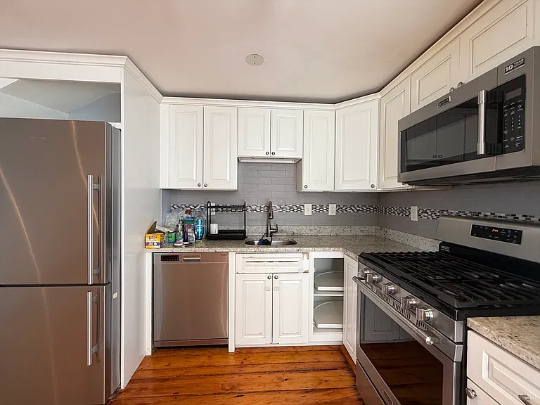 88 W Springfield St #4 — Photo 1