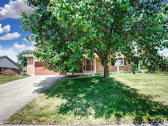 2nd image of 367 Birdsong Dr