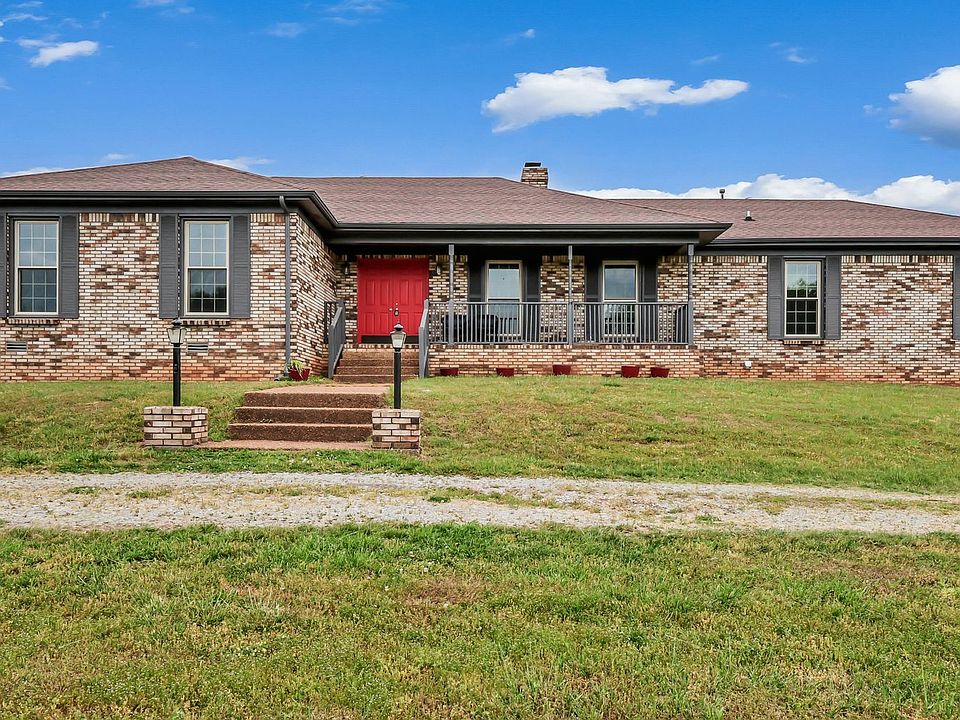 1st image of 532 Brentwood Cir