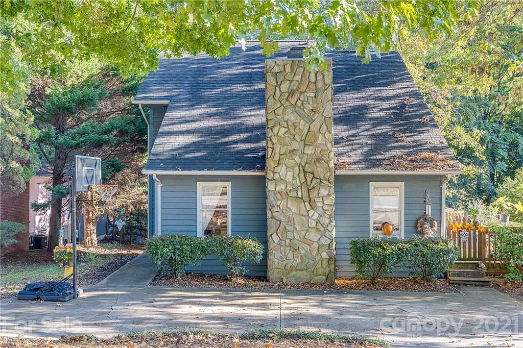 9119 Windjammer Dr, Tega Cay, SC 29708 Zillow