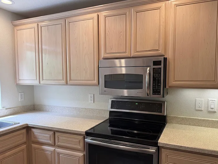 2600 Oak Rd #294 — Photo 10