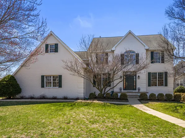 4401 Ironwood Ln, Champaign, IL 61822