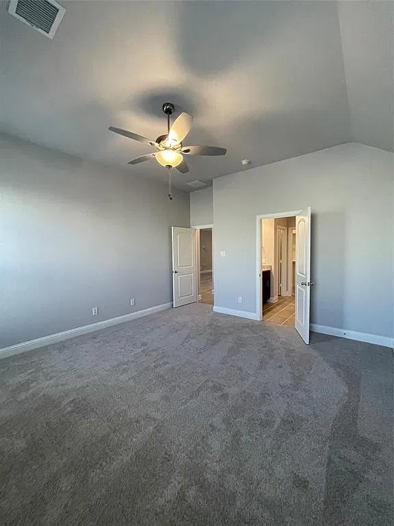 3 bed, 1703 sqft, $2,200 — Photo 2