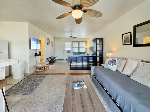 75-6008 Alii Dr APT 225, Kailua Kona, HI 96740