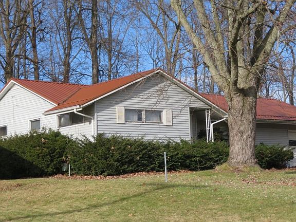 3rd image of 1021 Oakdale Dr