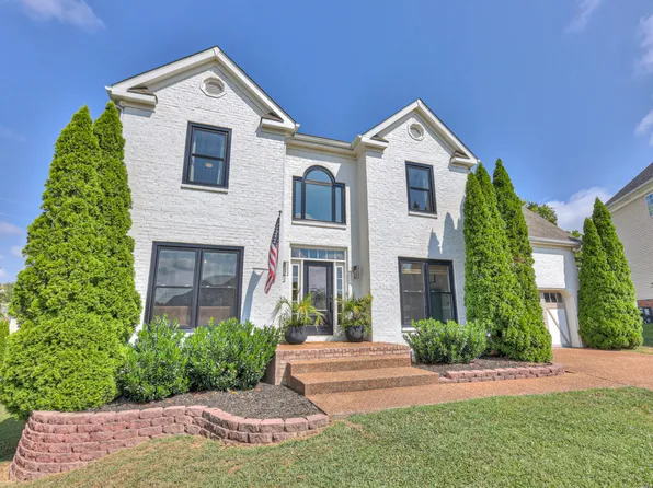 1317 Saybrook Xing, Thompsons Station, TN 37179