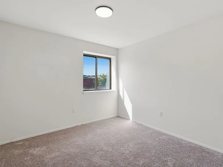 Wilson School Apartments — Photo 50