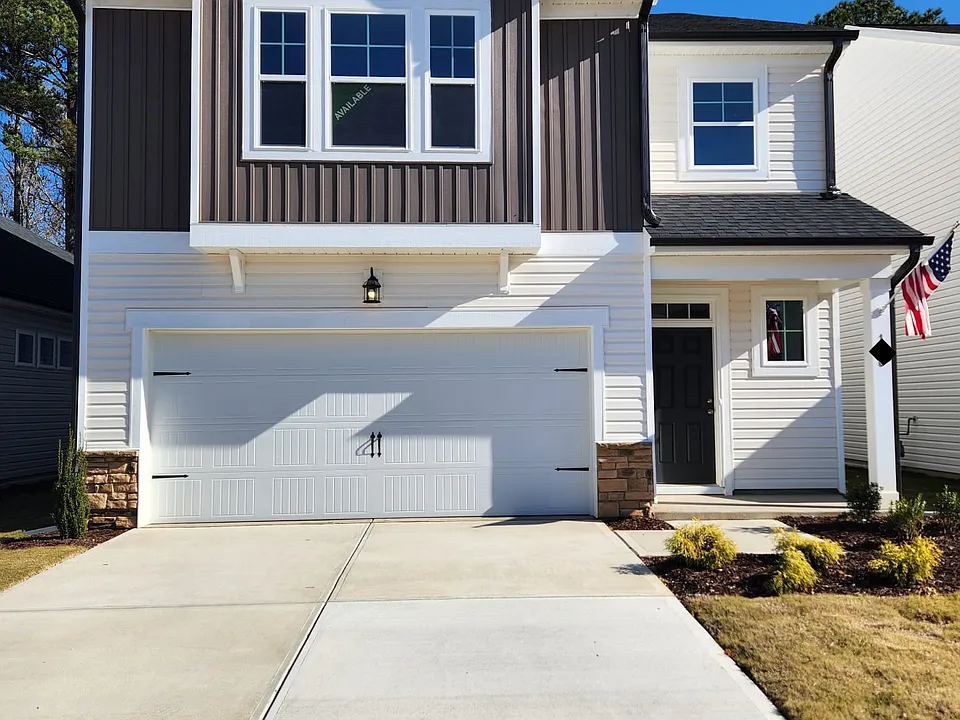 190 Gregory Village Dr
