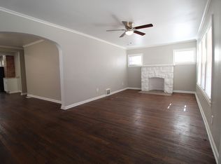 5737 Tracy Ave, Kansas City, MO 64110