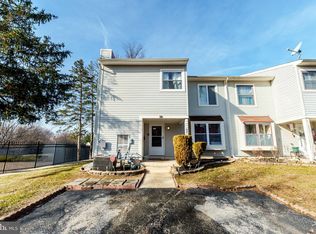 227 Fir Tree Ct, Marlton, NJ 08053