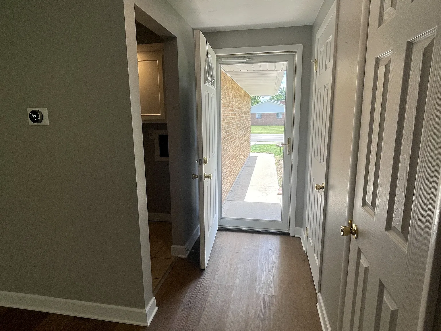 1377 South Maple Avenue - 1 — Photo 4