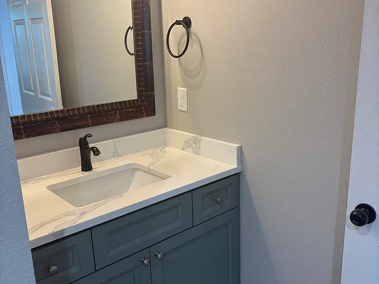 511 N Vann St #B — Photo 7