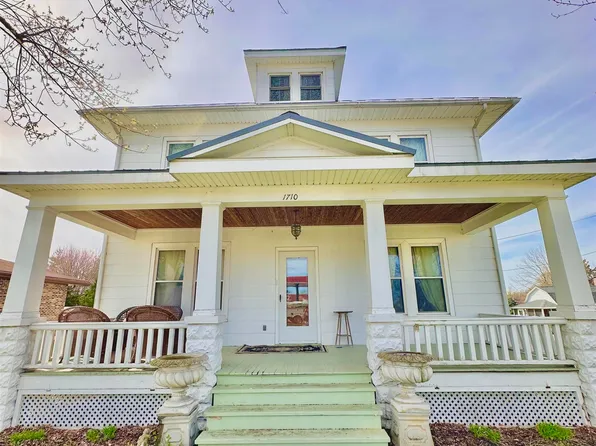 1710 Mulholland St #40, Nauvoo, IL 62354