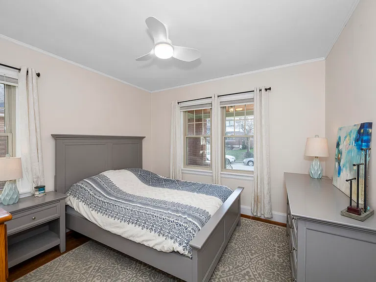 3318 Claramont Ave — Photo 9