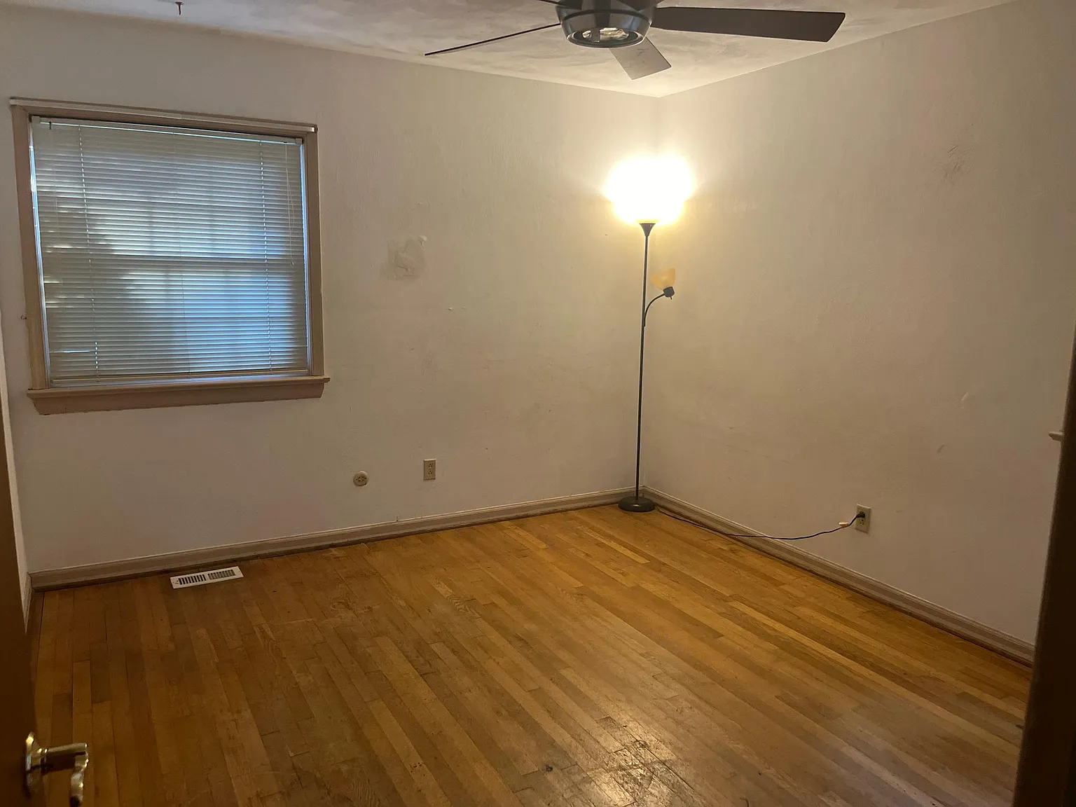 3 bed, 1850 sqft, $850 — Photo 3