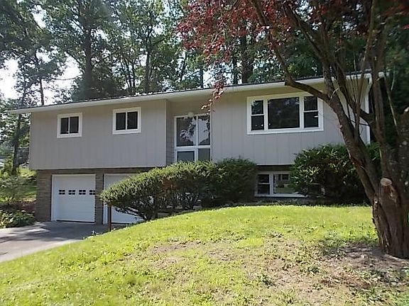 2nd image of 120 Crestmont Dr