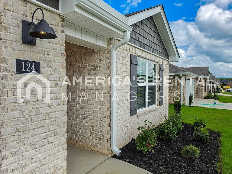 124 Jonboy Ave — Photo 6