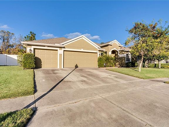 2nd image of 7384 Winding Lake Cir