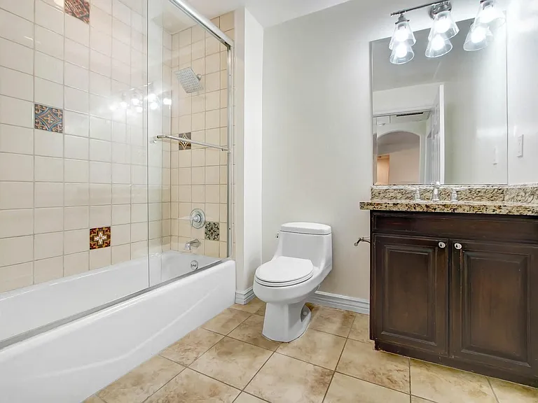 4410 Sepulveda Apartments — Photo 46