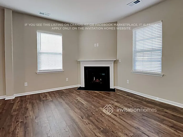 1346 Kent Downs Ave SW — Photo 7