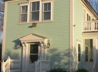 10 Summer St, Bristol, RI 02809