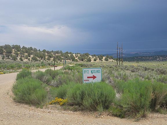 3rd image of LOT 8 N Bryce Woodland Dr