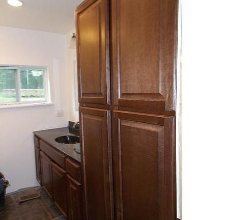 Floor to Ceiling Linen Closet