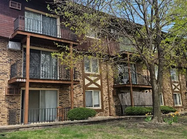 5916 W 87th St #3, Burbank, IL 60459
