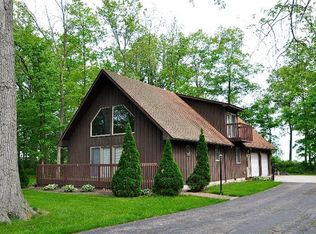 7666 Chase Rd, Versailles, OH 45380