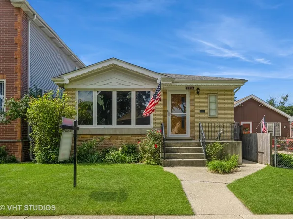 3330 N Panama Ave, Chicago, IL 60634