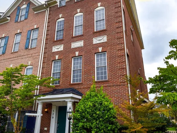 529 Cedar Spring St, Gaithersburg, MD 20877
