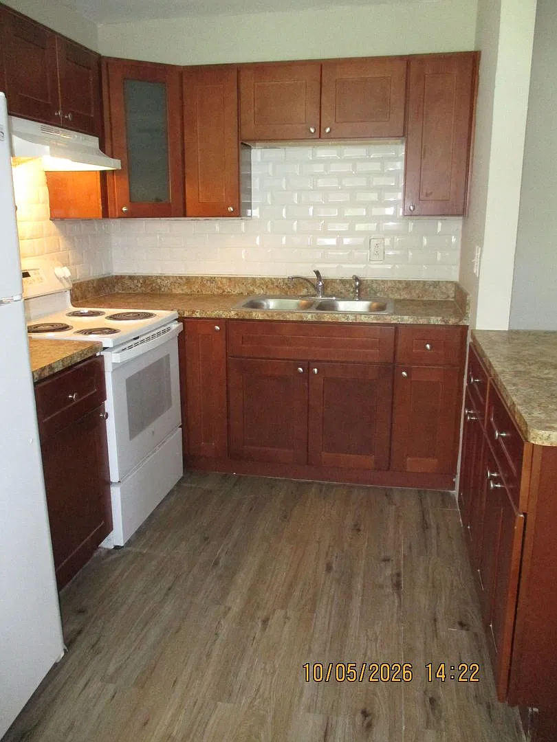 Two Bedroom, 2 Bathroom, 1 Car Garage. Bring The Grill! — Photo 2