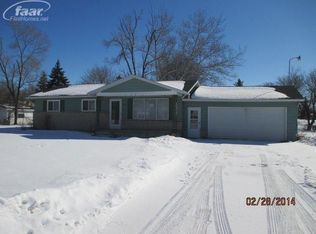 1336 Maxson St, Flint, MI 48504