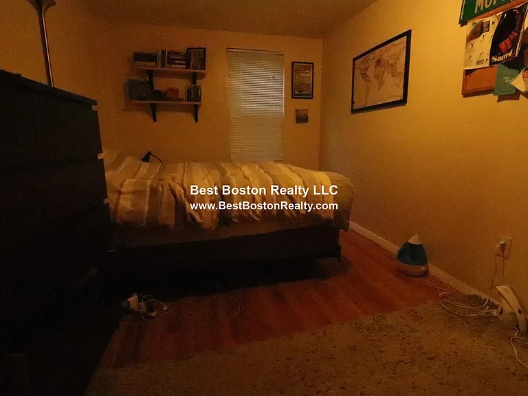 429 Franklin St #1R — Photo 10