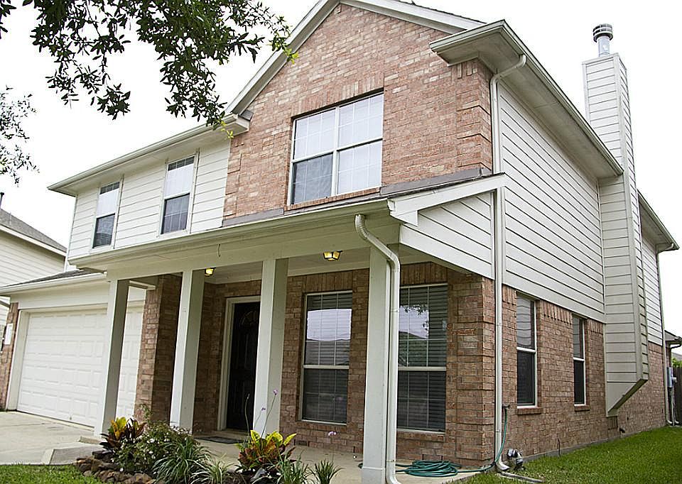 1st image of 8322 Sycamore Ln