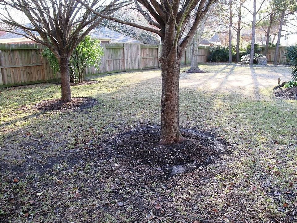 2nd image of 2015 Caravel Dr