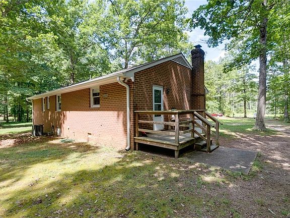 5th image of 11201 Locust Dale Ln