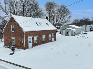 9 Dixie Dr, Red Lion, PA 17356