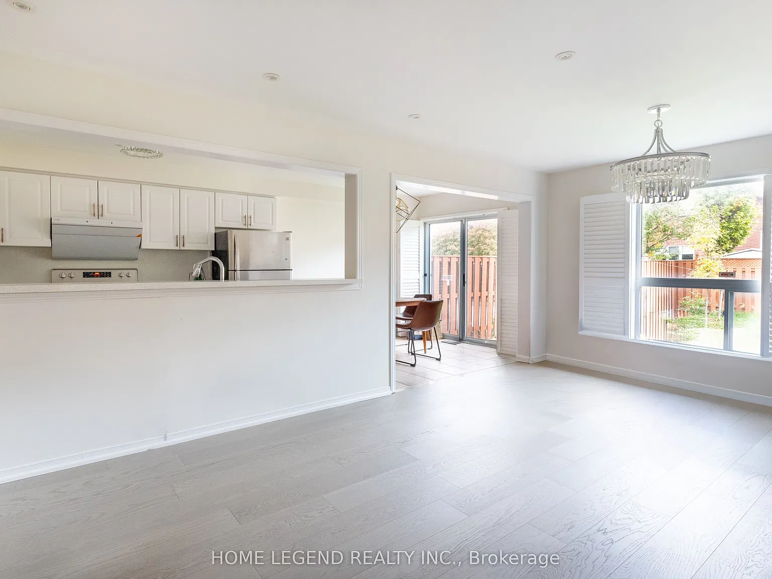 3 bed, $3,500 — Photo 4
