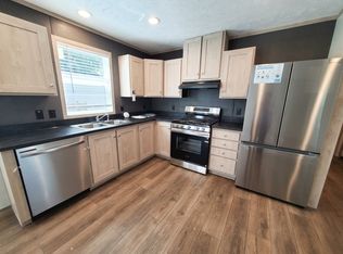 9984 Harbor Bch, Fair Haven, MI