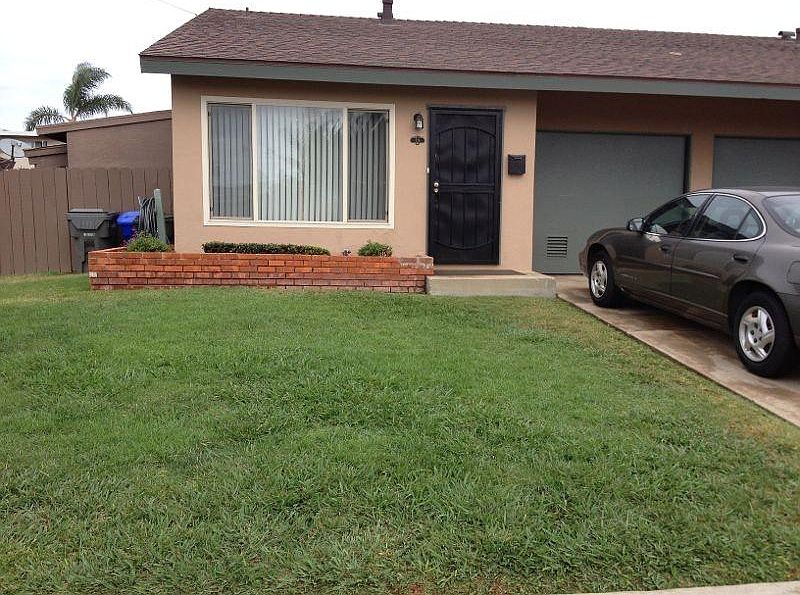 1st image of 318 Dahlia Ave