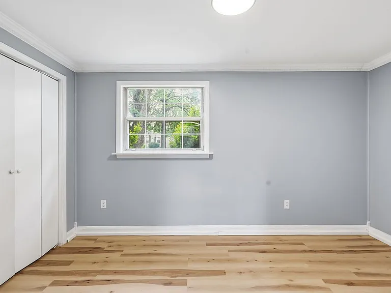 11259 Edgewood Dr — Photo 9