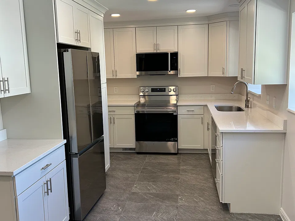 118 P St #8