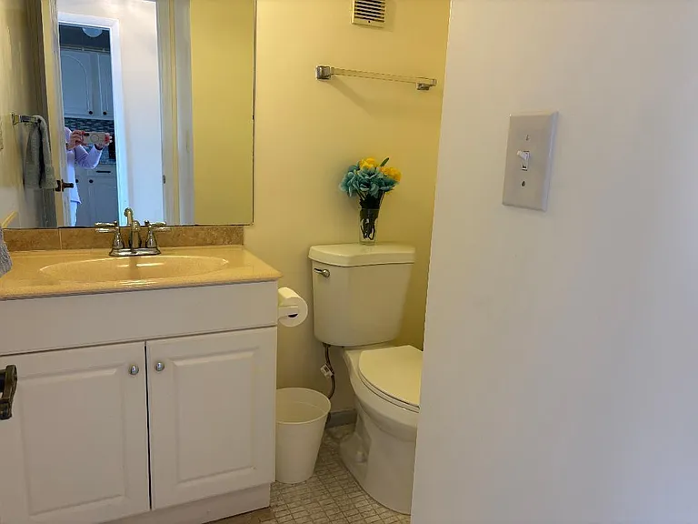 8900 Washington Blvd #409 — Photo 12