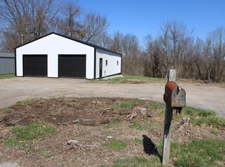 4897 E State Road 54, Bloomfield, IN 47424