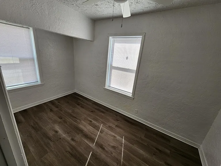 615 N 8th St #5 — Photo 5